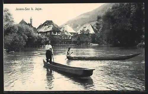 AK Jajce, Häuser am Jezero-See, Gondelfahrer