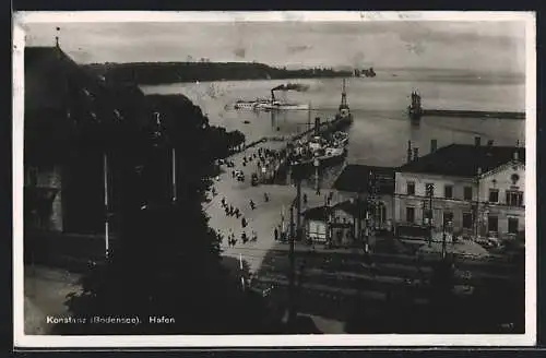 AK Konstanz am Bodensee, Blick auf die Mole im hafen