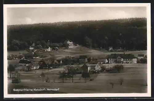 AK Hetzdorf-Herrndorf, Gesamtansicht von einer Anhöhe aus