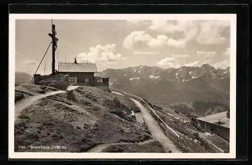 AK Wankhaus, Berghütte mit Gipfelkreuz und Bergpanorama
