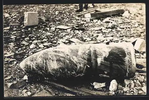 AK Grosskalibrige Blindgänger Granate