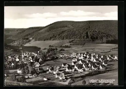 AK Bödefeld /Hochsauerland, Teilansicht mit Kirche