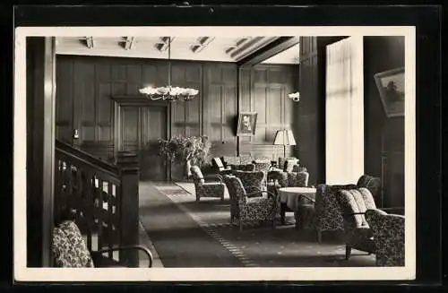 AK Neu-Fahrland, Sanatorium Heinrich Heine, Diele, Innenansicht