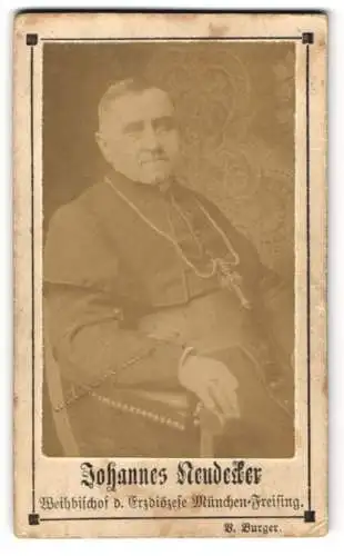 Fotografie B. Burger, München, Portrait Johannes Neidecker, Weihbischof d. Erzdiözese München-Freising