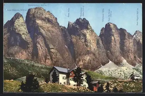 AK Regensburgerhütte, Berghütte gegen die Geislergruppe