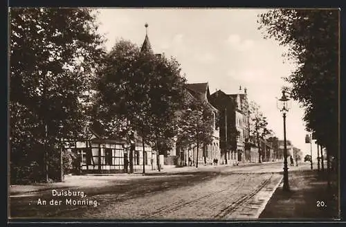 AK Duisburg, Strasse an der Monning mit Anwohnern