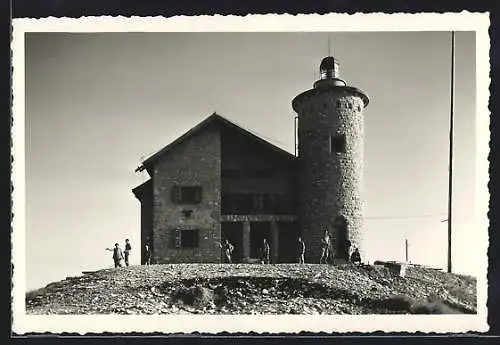 AK Rifugio Delle Vittorie, Berghütte mit Turm