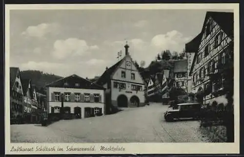 AK Schiltach im Schwarzwald, Marktplatz mit Brunnen
