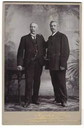 Fotografie Kappler & Wacker, Kaiserslautern, zwei ältere Herren Werle, Inhaber des Landgasthof Bremerhof