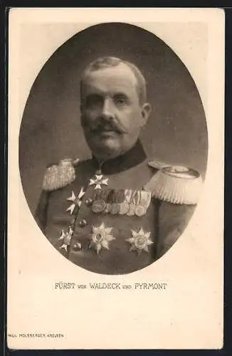 AK Fürst von Waldeck-Pyrmont in Uniform mit Orden