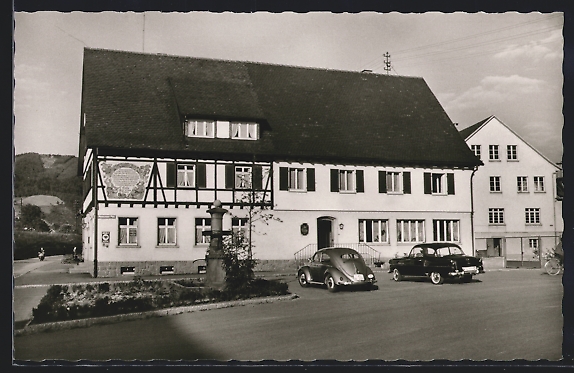 AK Hausach /Schwarzwaldbahn, Gasthaus zur Eiche H. Breithaupt, VW-Käfer ...