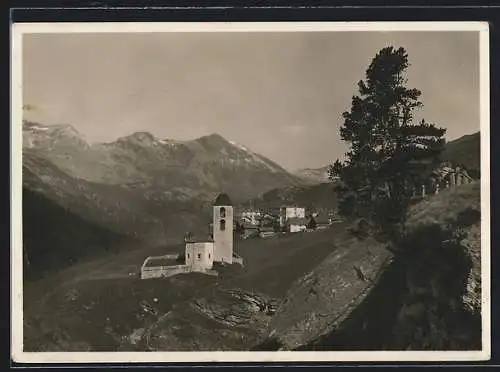 AK Cresta-Averstal, Panorama mit Kirche