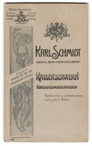 Fotografie Karl Schmidt, Kaiserslautern, königliches Wappen über Anschrift des Ateliers
