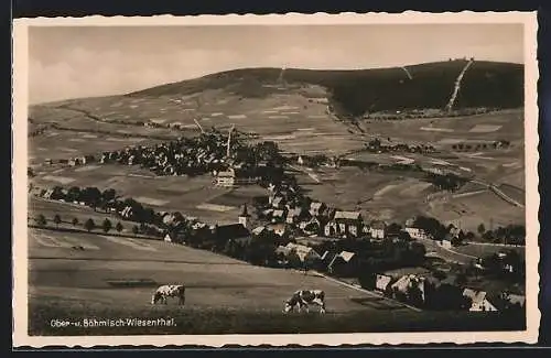 AK Oberwiesenthal, Panorama mit Böhmisch-Wiesenthal