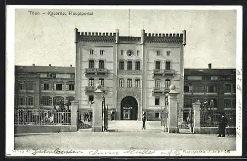 AK Thun, Kaserne, Hauptportal