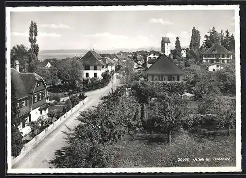 AK Uttwil /Bodensee, Teilansicht mit Strasse aus der Vogelschau