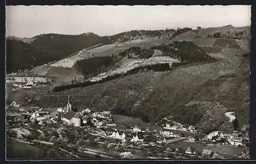 AK Oberharmersbach /Schwarzw., Gesamtansicht mit Umgebung