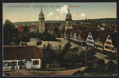 AK Freudenstadt, Blick über den Marktplatz