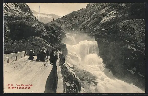 AK Schöllenen, Reussfall, Ansicht mit Strasse