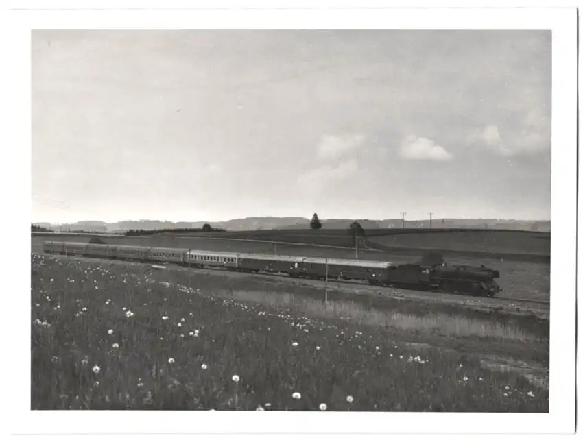 Fotografie Deutsche Bahn, Personenzug mit Dampflok, Tender-Lokomotive, Eisenbahn