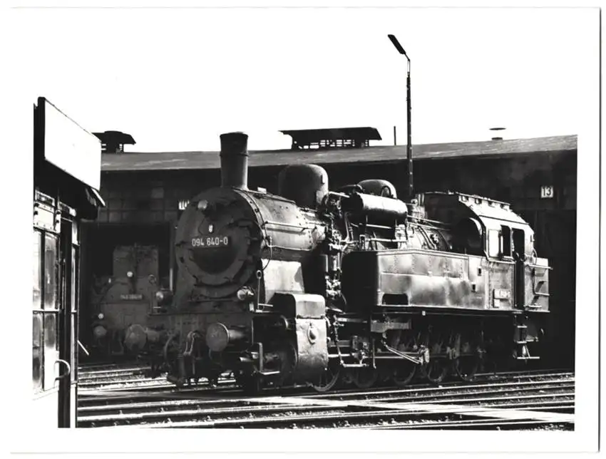 Fotografie Deutsche Bahn, Dampflok Nr. 094 640-0, Eisenbahn, Lokschuppen