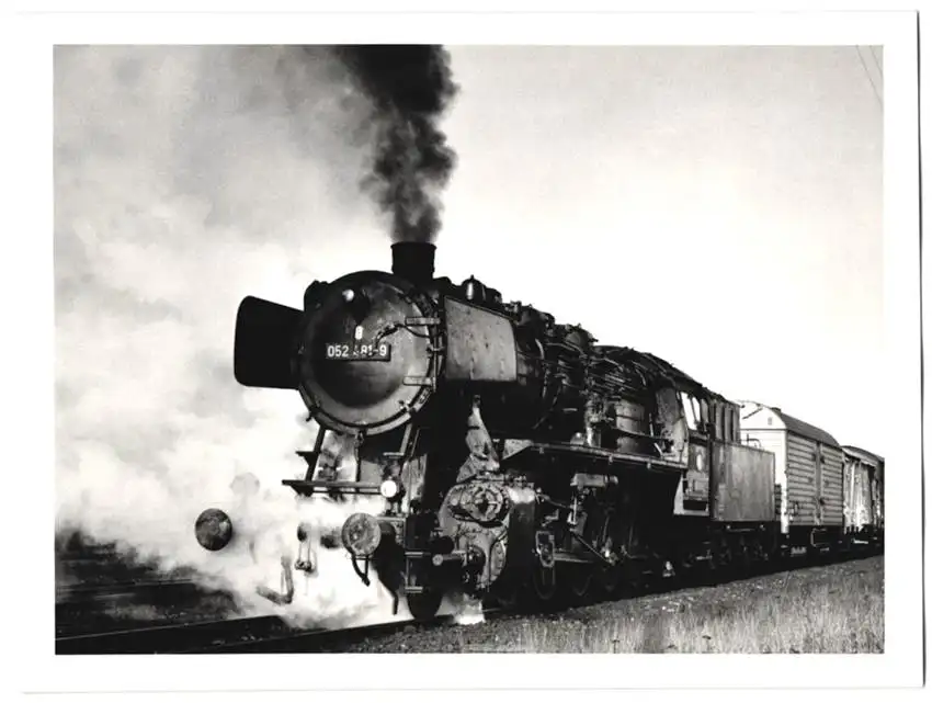 Fotografie Deutsche Bahn, Güterzug mit Dampflok Nr. 052 481-9, Tender-Lokomotive, Eisenbahn