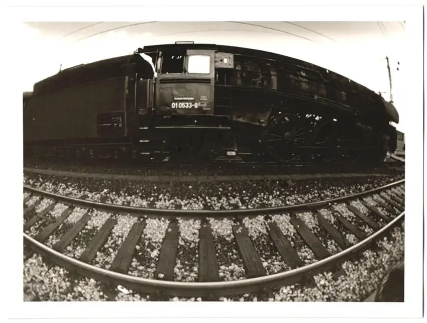 Fotografie Deutsche Reichsbahn, Dampflok Nr. 010533-8, Tender-Lokomotive, Eisenbahn, Fischauge