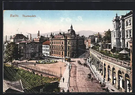 AK Bielitz, Theaterplatz mit Strassenbahn