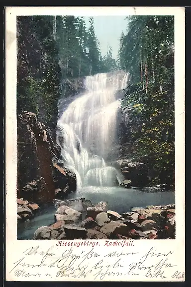 AK Blick zum Zackelfall im Riesengebirge, Wasserfall