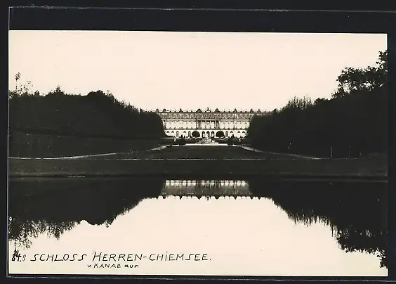 AK Herrenchiemsee, Blick auf das Schloss vom Kanal aus