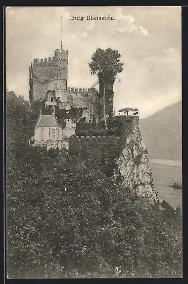 AK Burg Rheinstein, Gesamtansicht mit Rheinblick