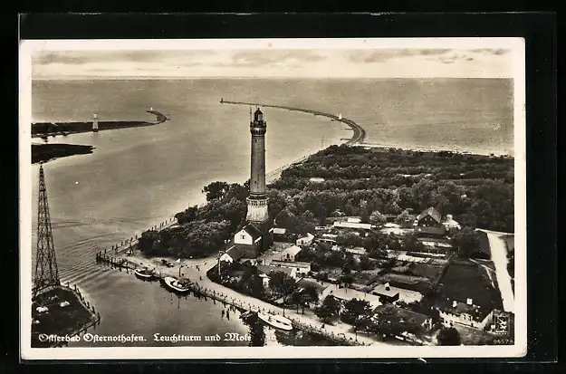 AK Osternothafen an der Ostsee, Blick auf Leuchtturm und Mole