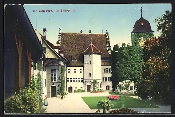 AK Lenzburg, Im Schlosshof