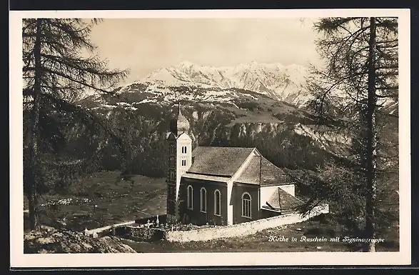 AK Ruschein, Kirche mit Signinagruppe