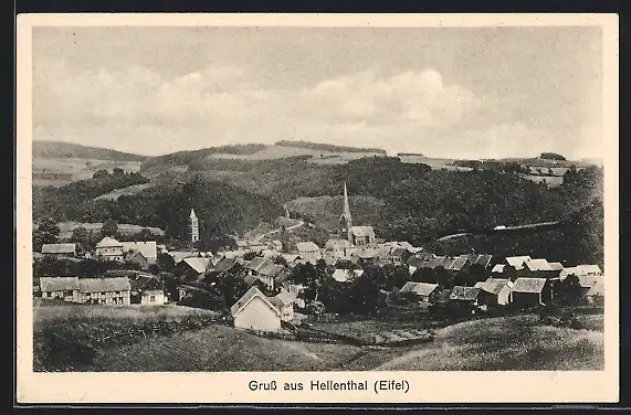 AK Hellenthal /Eifel, Gesamtansicht aus der Vogelschau