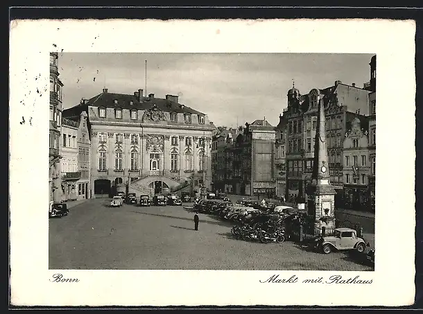 AK Bonn, Markt mit Rathaus und Denkmal