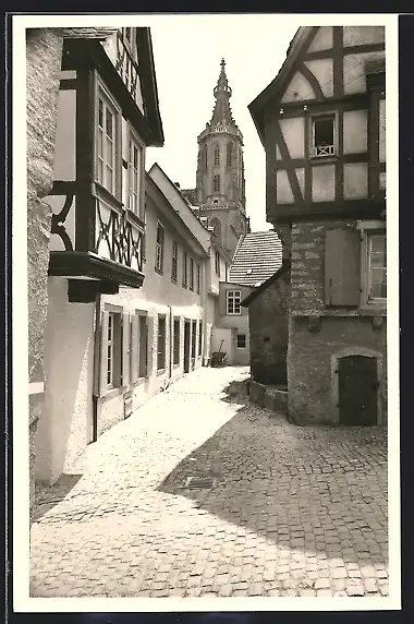 AK Meisenheim /Glan, Strassenpartie mit Kirchturm