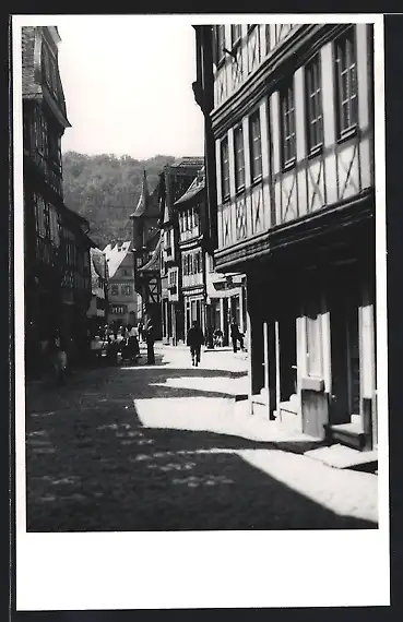 AK Meisenheim /Glan, Untergasse bei Sonnenschein