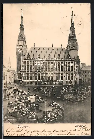 AK Aachen, Rathaus mit Marktbetrieb aus der Vogelschau