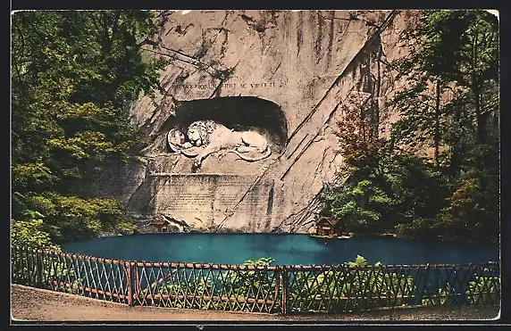 AK Luzern, Löwendenkmal mit Wasserbecken und Zaun