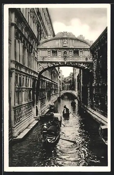 AK Venezia / Venedig, Ponte dei Sospiri, Seufzerbrücke und Gondeln