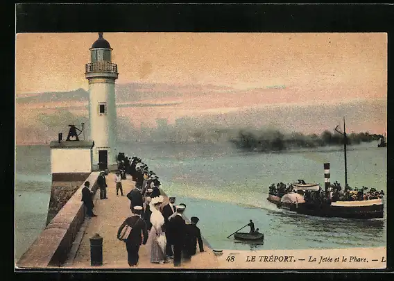 AK Le Tréport, La Jetée et le Phare, Leuchtturm