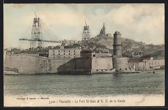 AK Marseille, Le Fort St-Jean et N. D. de la Garde