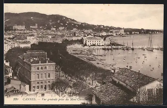 AK Cannes, Vue generale prise du Mont Chevalier