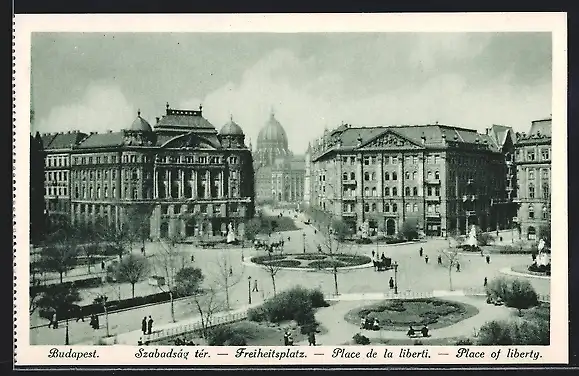 AK Budapest, Freiheitsplatz, von oben gesehen