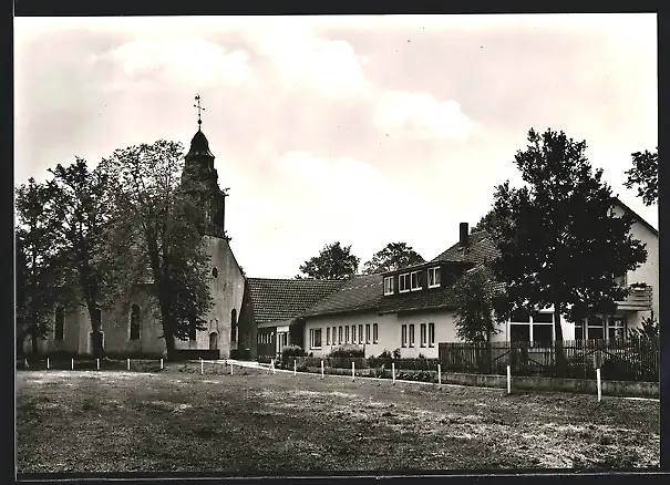 AK Hunteburg, Teilansicht mit Kirche