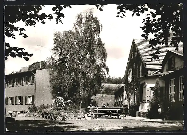 AK Berg über Remagen, Blick zum Naturfreundehaus