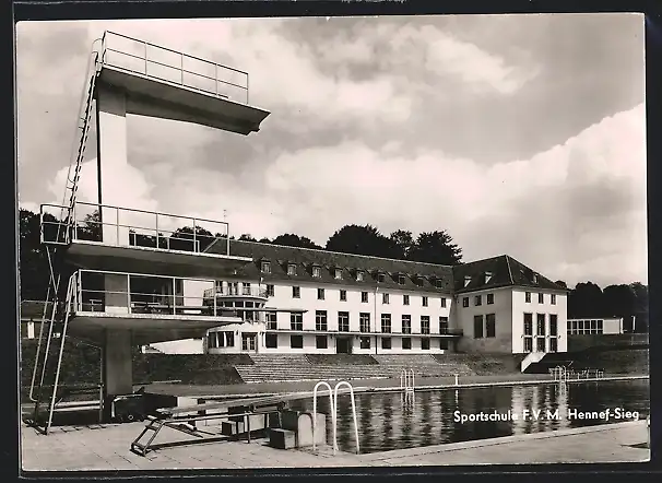 AK Hennef-Sieg, Sportschule FVM, mit Schwimmbecken