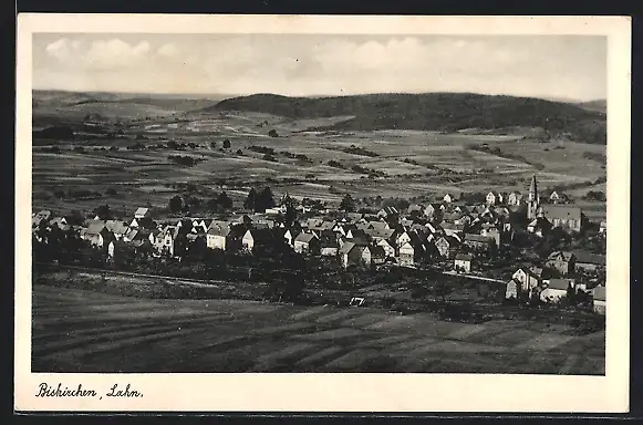 AK Biskirchen /Lahn, Gesamtansicht mit Feldern aus der Vogelschau
