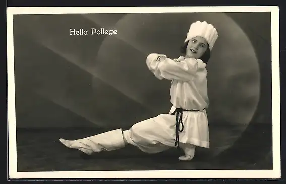 AK Hella Pollege tanzt den Kosakentanz